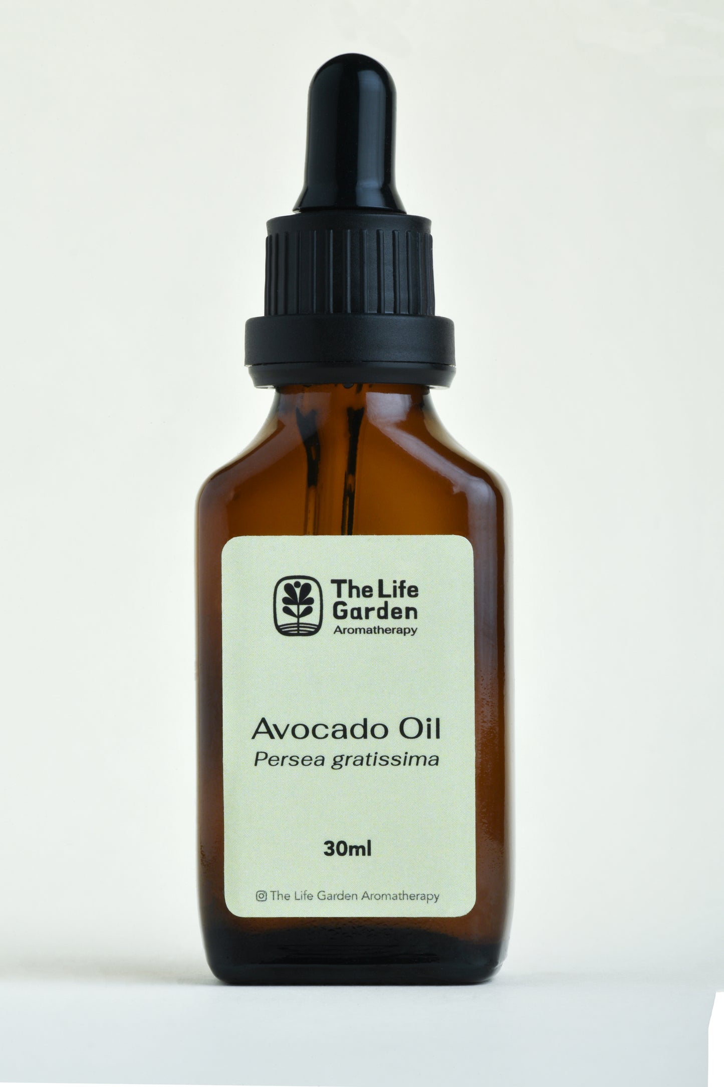 Avocado oil (Persea americana)